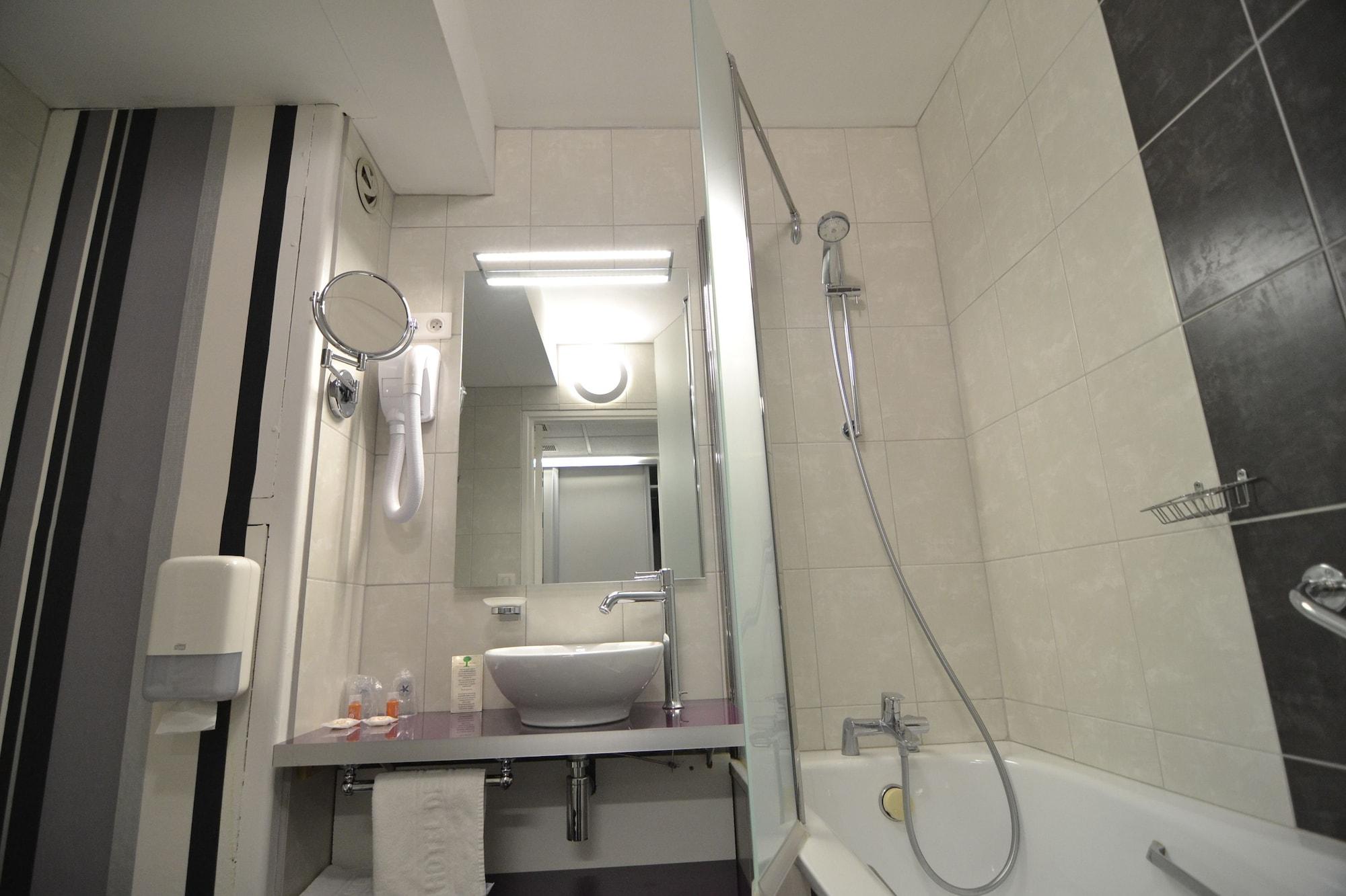 Hotel Brit - Le France 3*